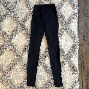 Like New Lululemon Leggings with sheer paneling